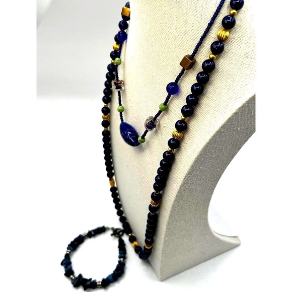 Vintage Bohemian Style Blue Beaded Necklace & Bracelet Set.  A10 - Picture 5 of 11